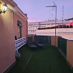 J2 Apartment With Cathedral Views From Terrace