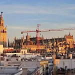 J2 Apartment With Cathedral Views From Terrace
