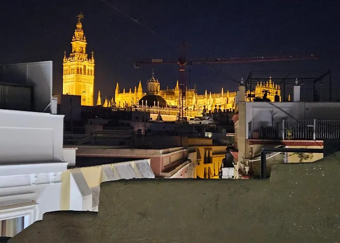 J2 Apartment With Cathedral Views From Terrace